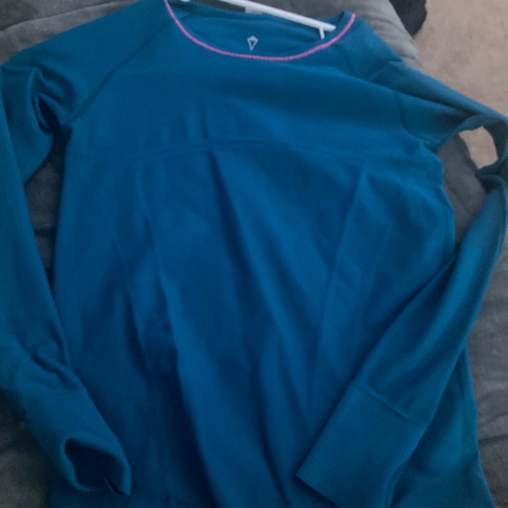 Ivivva long sleeve